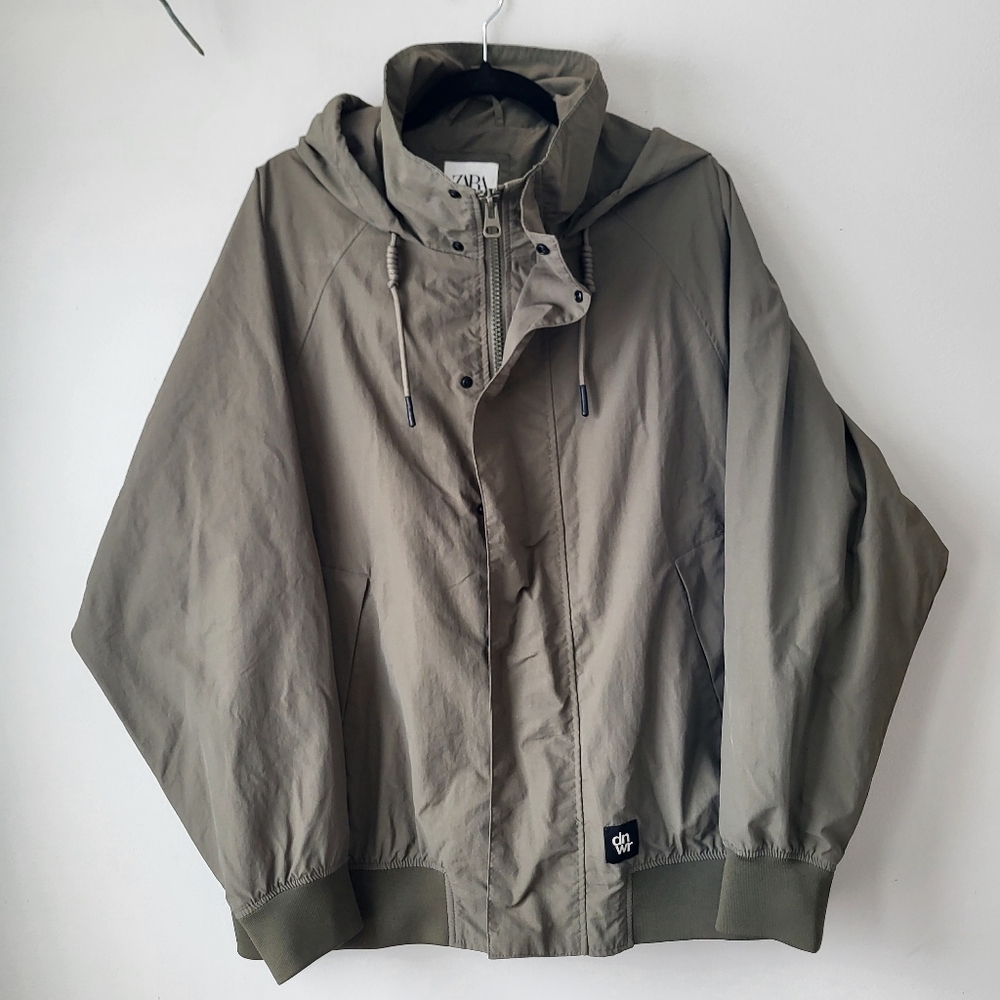 Zara Men's  Green Lightweight Hooded Mock Neck Casual Outdoor Jacket
